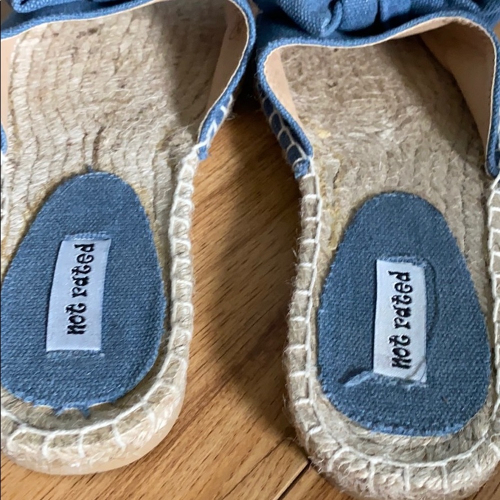 NOT RATED  SANDALS - Picture 2 of 2